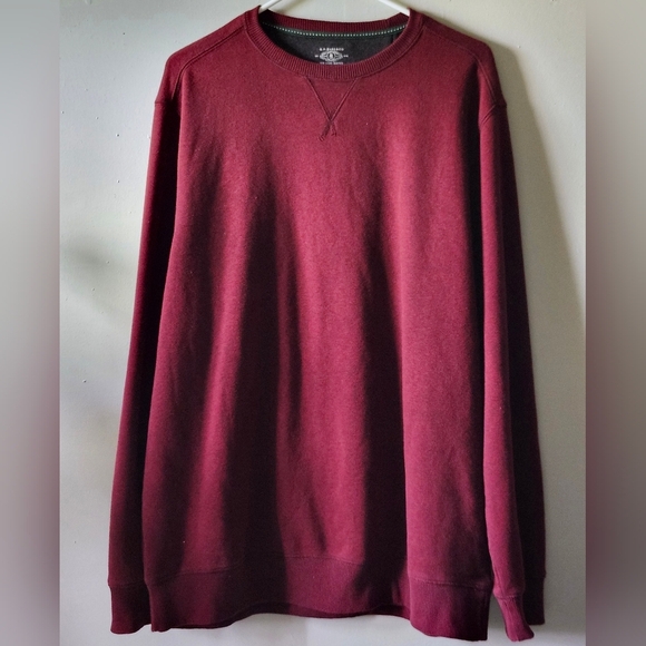 G.H. Bass & Co. Red Crewneck Sweater with Ribbed Cuffs - Picture 3 of 6